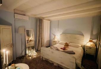 Ca  di Rae Bed&Breakfast olistico has Balcony rooms
