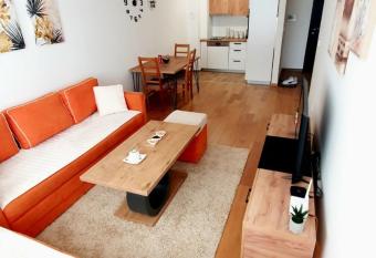 Apartman Stan ,Istocno Sarajevo 26 has Balcony rooms