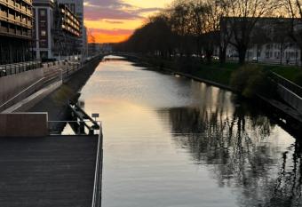 Mandana has Balcony rooms