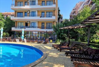 Saint Vlas - summer 16 has Balcony rooms