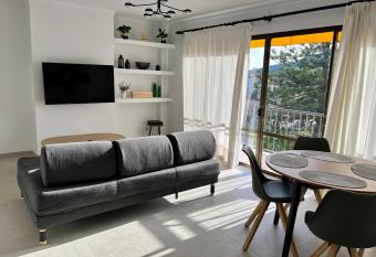 Apartamento Cala Ratjada. Reci  n reformado has Balcony rooms
