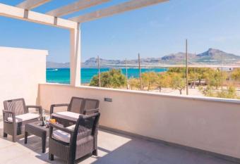 Piso Son Serra Marina a Pie del Mar has Balcony rooms