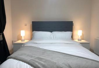 Private room with En-suite has Balcony rooms