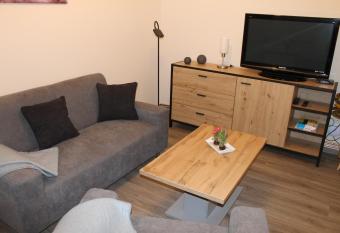 Ferienwohnung Kr  mel allows 18 year olds to book a room