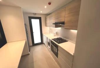 Luxueux appartement jardin de Carthage has Balcony rooms