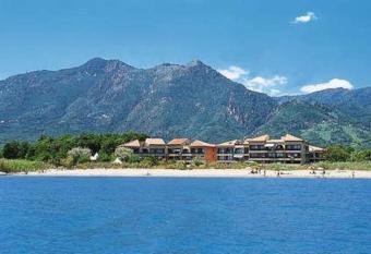 Studio bord de mer has Balcony rooms