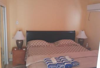 Tamarind hotel allows 18 year olds to book a room