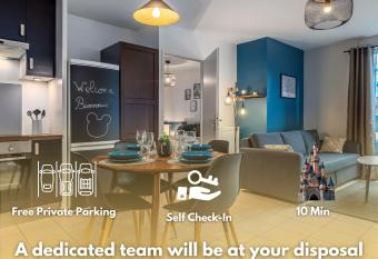 Chez St  phane & Sophie - 10min DisneyLand, Free Parking, Big Garden has Balcony rooms