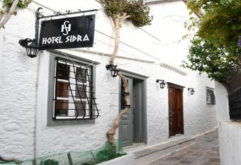 Sidra Hotel allows 18 year olds to book a room