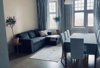 3h+k Tampereen keskustassa has Balcony rooms