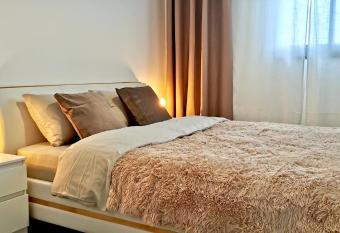 Flat with a balcony in the center has Balcony rooms