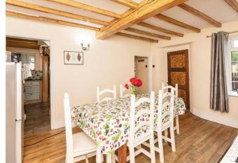 Cosy Cottage allows 18 year olds to book a room