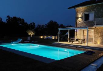 La Morra - Home Wine & View has Balcony rooms