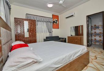 POMAA VILLA has Balcony rooms