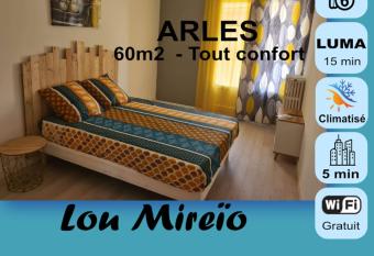 Mireio Arles centre climatis   1    6 personnes Appartement has Balcony rooms
