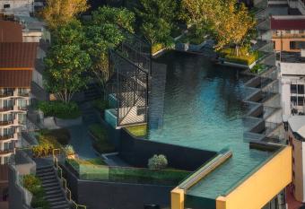 Luxus Appartment Central Pattaya allows 18 year olds to book a room