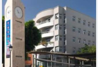 Catalina has Balcony rooms