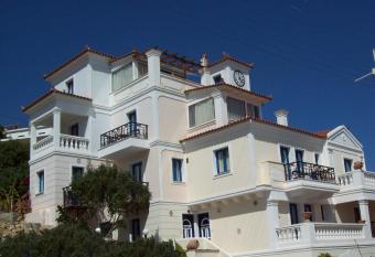 Kalimera Hotel has Balcony rooms