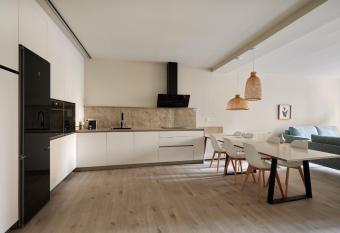 Vistas directas al encierro-TuApartamento has Smoking rooms