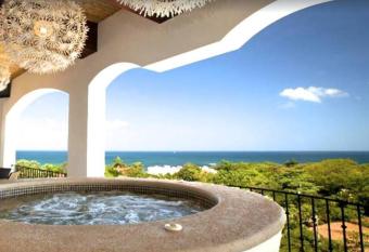 Ocean View Penthouse In Tamarindo w/ BeachClub Access has Balcony rooms