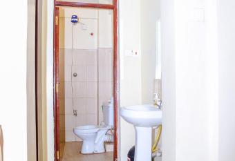 Natzar has Balcony rooms