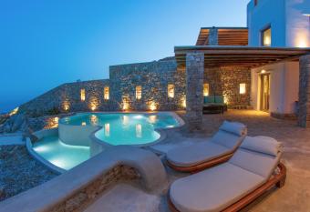 Amalthia Suite Private Pool has Balcony rooms