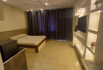 Blue swallow luxury allows 18 year olds to book a room