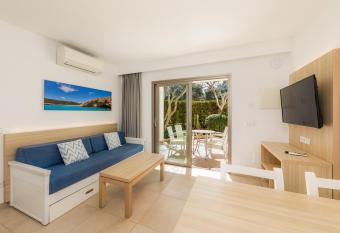 Apartamento Aquamarina 1 has Balcony rooms