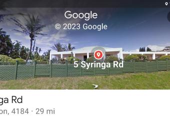 Syringa Sea View has Balcony rooms