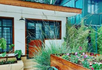 Delia s Abode allows 18 year olds to book a room