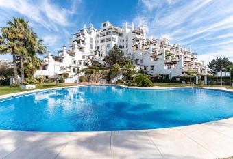 Casa Rosa 76b has Balcony rooms