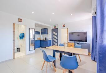 Free Sun Appart H  tel allows 18 year olds to book a room