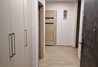 Vintage apartament has Balcony rooms