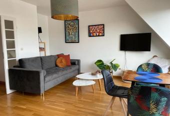 Frida 4 pers hypercentre + clim has Balcony rooms