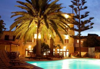 Kissamos Hotel has Balcony rooms