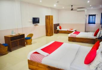 SPRINGVILLA allows 18 year olds to book a room