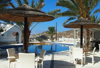 Homer s Inn Hotel has Balcony rooms