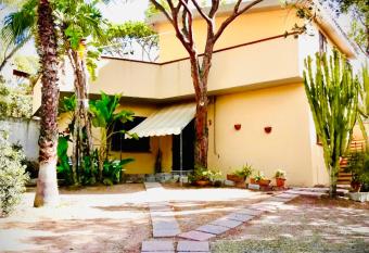 Villa Regina has Balcony rooms