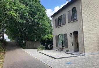 Casa Sandra Elisa has Balcony rooms