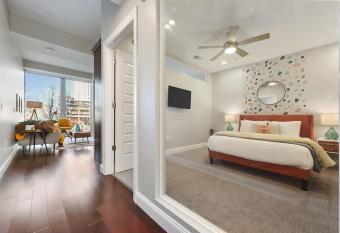 HostWise Stays -The Washington at Chatham - Gym - Free Garage Parking - City Views - More allows 18 year olds to book a room