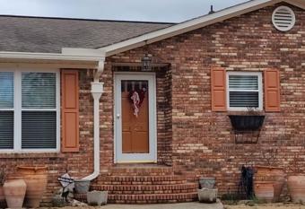 wprs estate has Balcony rooms