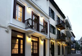 Isioni Pension allows 18 year olds to book a room