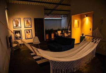 Loft en Guaduas Cundinamarca allows 18 year olds to book a room