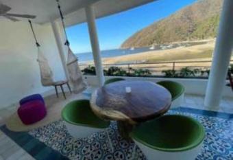 Luxury 1 Bedroom Beach House Casa Dos Aguas allows 18 year olds to book a room