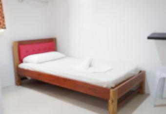 FB Budgetel Suites allows 18 year olds to book a room