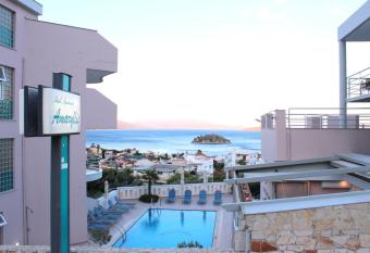 Amaryllis Hotel Apartments has Balcony rooms