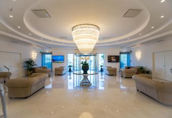 PM Hotel has Balcony rooms