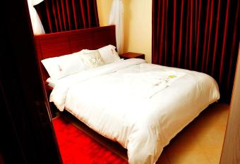 Double N Suites, 4F-S2 has Balcony rooms