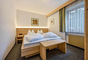Residence Griesfeld Apt 36 has Balcony rooms