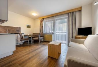 Residence Griesfeld Apt 45 has Balcony rooms